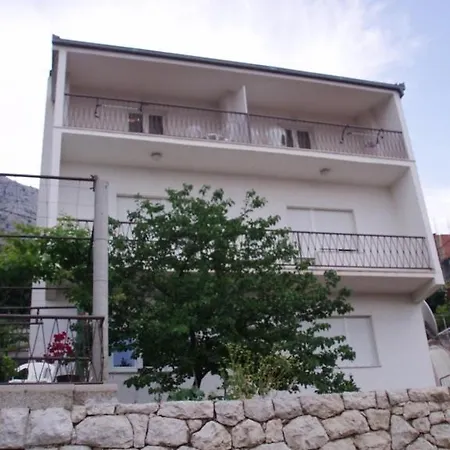 Apartment Ivka *