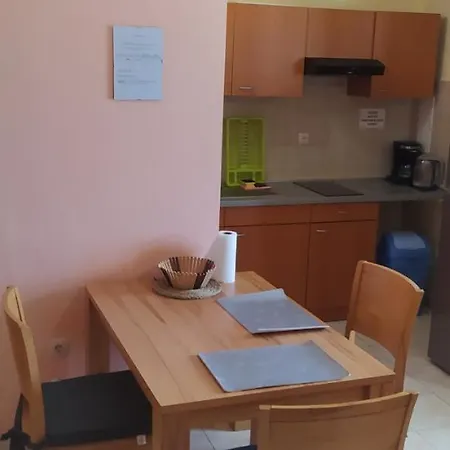 Ivka * Omis