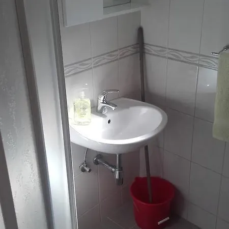 Ivka * Omis